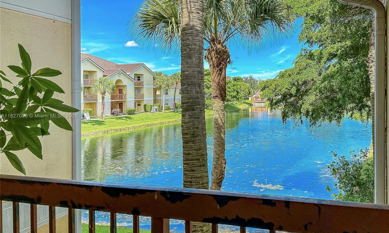 7680 Westwood Dr # 823, Tamarac FL 33321