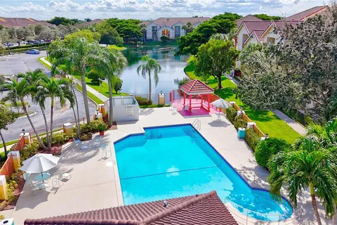7680 Westwood Dr # 823, Tamarac FL 33321