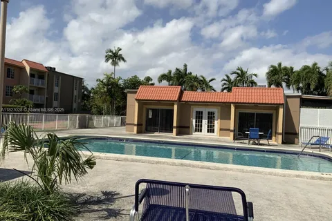 4920 NW 79th Ave # 204, Doral FL 33166