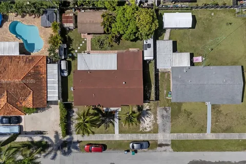 11812 SW 207th St, Miami FL 33177
