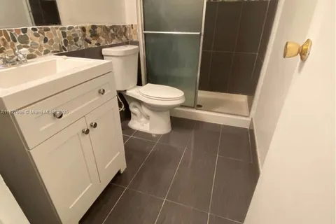 16950 W Dixie Hwy B120 Hwy # 120, North Miami Beach FL 33160