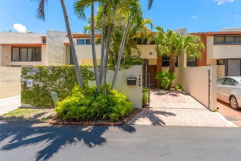 7909 SW 105th Ave, Miami FL 33173