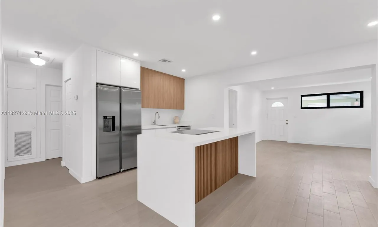 9970 SW 161 St, Miami FL 33157