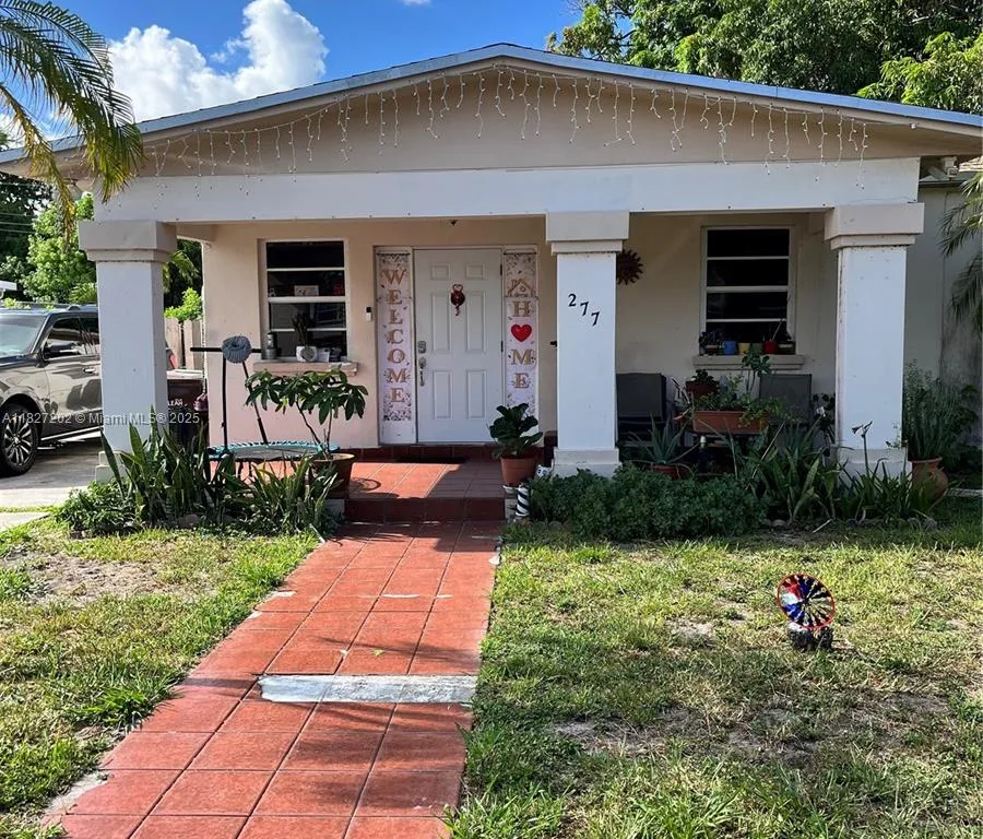 277 E 63rd St, Hialeah FL 33013