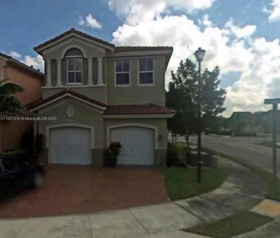 8513 NW 109th Ct, Doral FL 33178