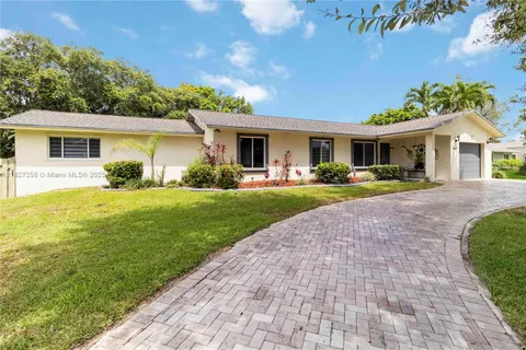 431 S Old Hiatus Rd, Plantation FL 33325