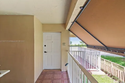 4110 NW 79th Ave # 2C, Doral FL 33166