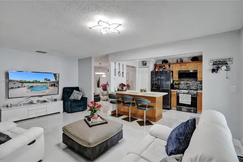31 NW 133rd Pl, Miami FL 33182