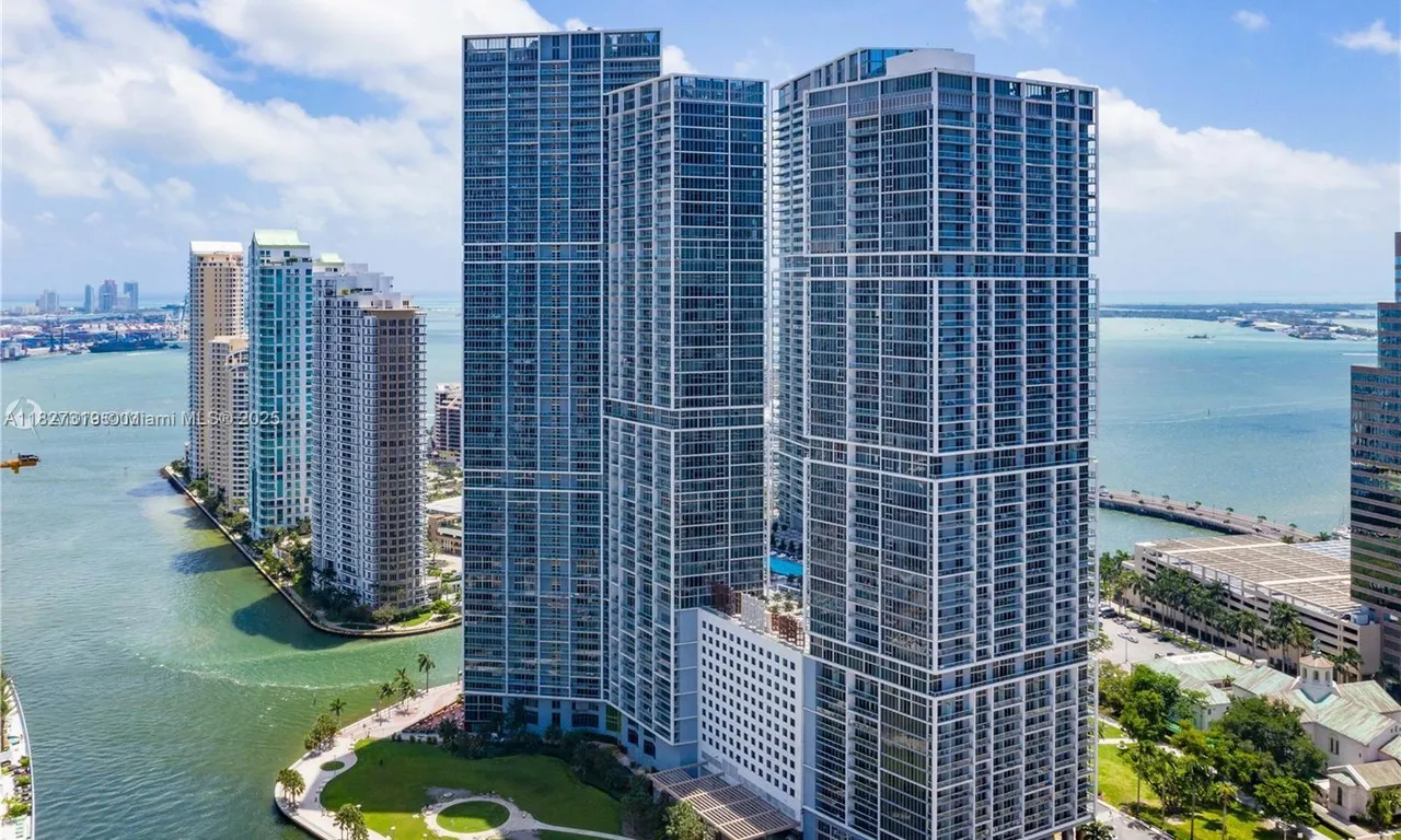 495 Brickell Ave # 1806, Miami FL 33131