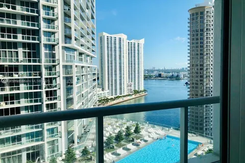 495 Brickell Ave # 1806, Miami FL 33131