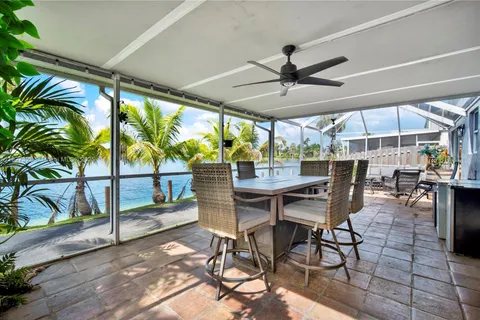 9891 SW 221st Ter, Cutler Bay FL 33190
