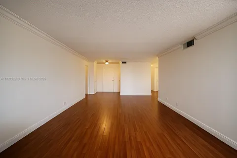 251 174th St # 115, Sunny Isles Beach FL 33160