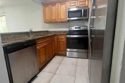 1621 Balfour Point Dr, West Palm Beach FL 33411
