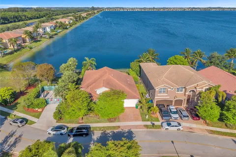 5342 SW 173rd Ave, Miramar FL 33029