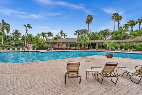 10301 Panama St, Cooper City FL 33026