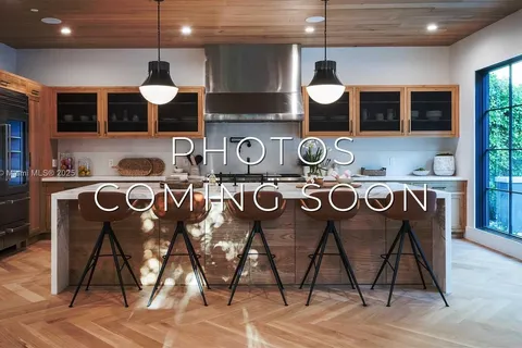 1750 N Bayshore Dr # 1415, Miami FL 33132