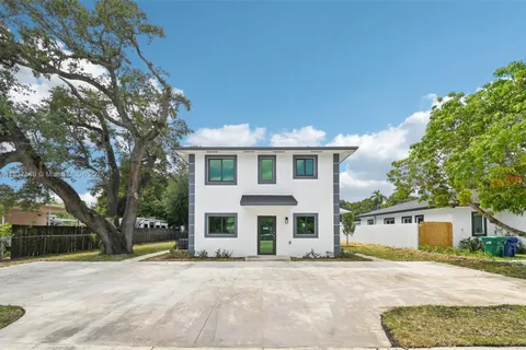 10340 NW 29th Ave, Miami FL 33147