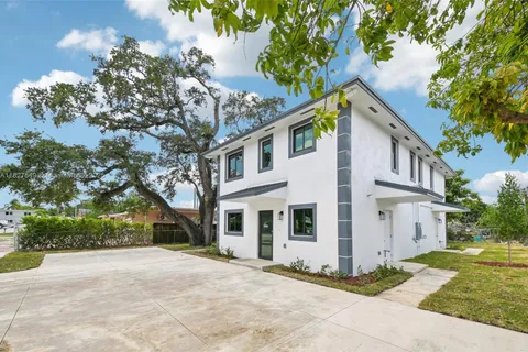 10340 NW 29th Ave, Miami FL 33147