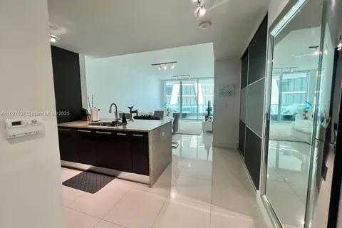 900 Biscayne Blvd # 3210, Miami FL 33132