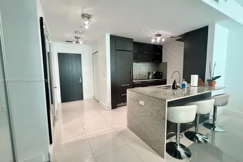 900 Biscayne Blvd # 3210, Miami FL 33132