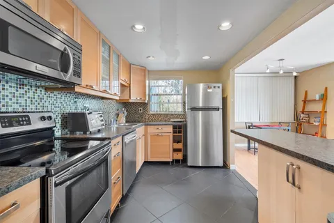 2771 Taft St # 110, Hollywood FL 33020
