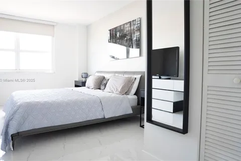 90 ALTON RD # 909, Miami Beach FL 33139