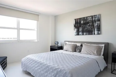 90 ALTON RD # 909, Miami Beach FL 33139