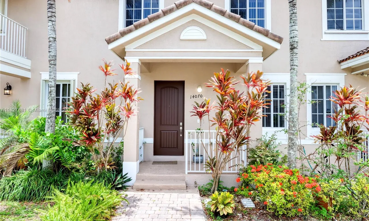 14070 SW 275th St, Homestead FL 33032