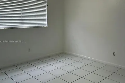 6125 W 20 TH AV # 217, Hialeah FL 33012