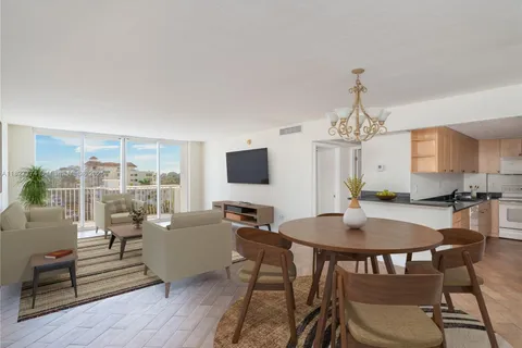 10350 W Bay Harbor Dr # 6L, Bay Harbor Islands FL 33154