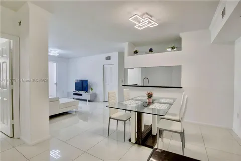 17150 N Bay Rd # 2320, Sunny Isles Beach FL 33160