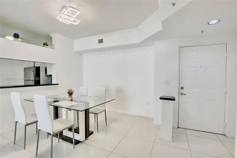 17150 N Bay Rd # 2320, Sunny Isles Beach FL 33160