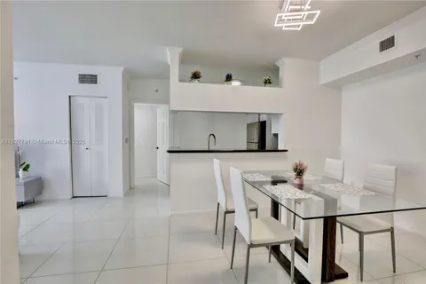 17150 N Bay Rd # 2320, Sunny Isles Beach FL 33160