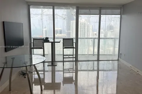 495 Brickell Ave # 5211, Miami FL 33131