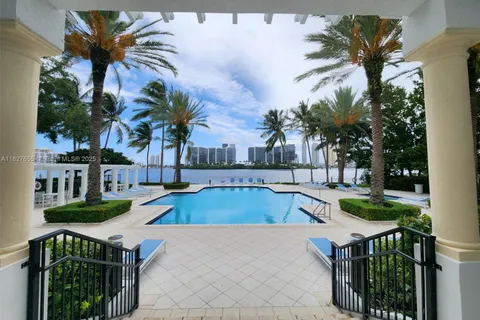 3205 NE 184th St # 9201, Aventura FL 33160