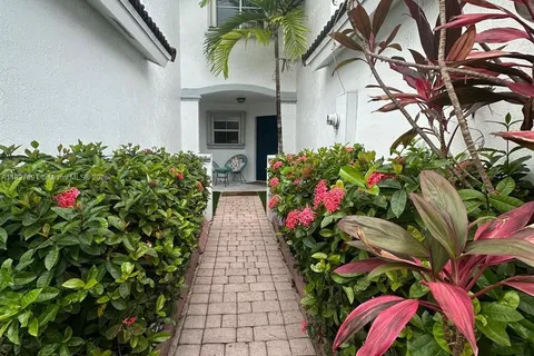 11480 NW 48th Ter # 11480, Doral FL 33178