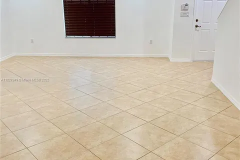 5907 Glasgow Way, Tamarac FL 33321