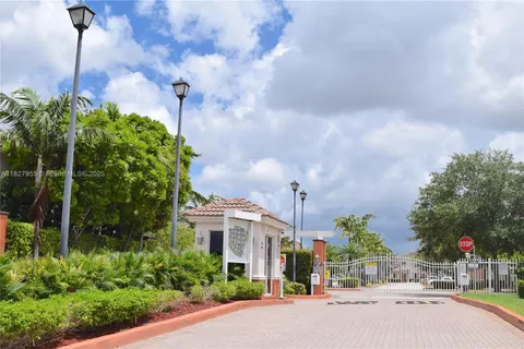 17341 NW 7th Ave # 603, Miami Gardens FL 33169