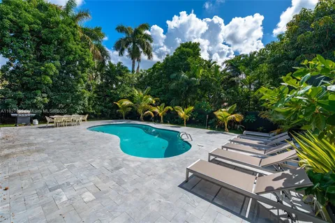 14400 NE 4th Ave, Miami FL 33161