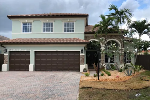 3571 NE 11th Dr, Homestead FL 33033
