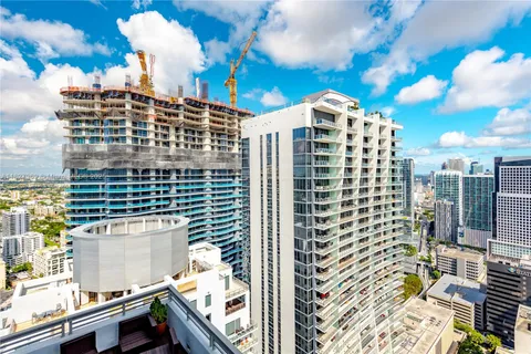 1060 BRICKELL AV # 4309, Miami FL 33131