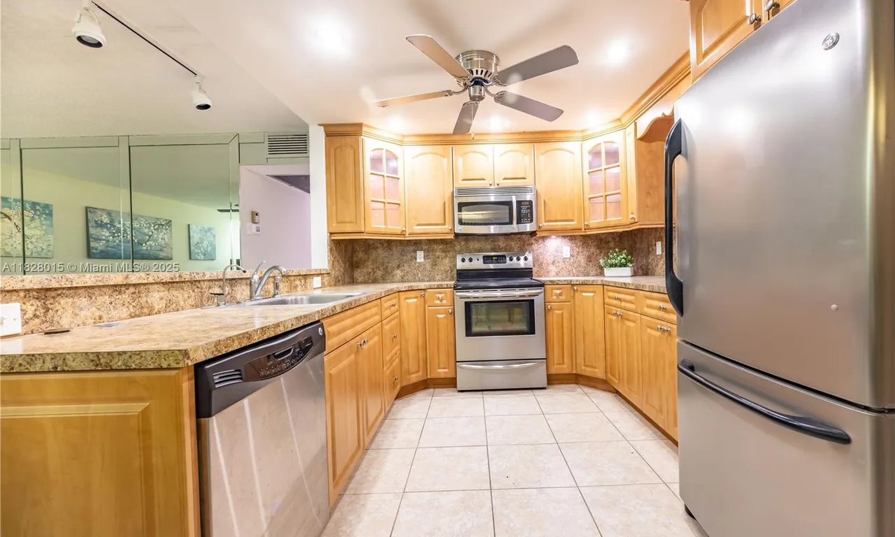 3021 Ventnor H # 3021, Deerfield Beach FL 33442