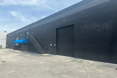 10431 NW 26th St, Doral FL 33172