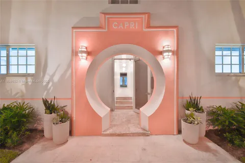 835 Jefferson Ave # 4, Miami Beach FL 33139