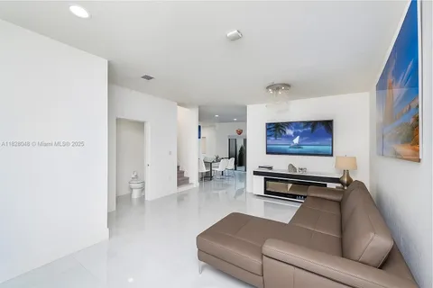 10237 SW 228th Ter, Miami FL 33190