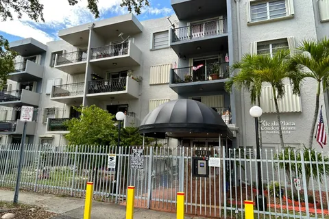 3181 SW 13 St # 401, Miami FL 33145