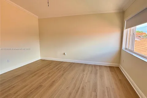 8638 NW 1st Ln # 8638, Miami FL 33126