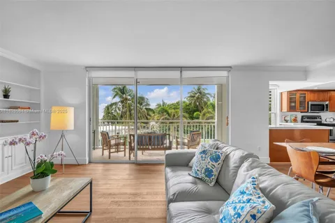 611 Ocean Dr # 3E, Key Biscayne FL 33149