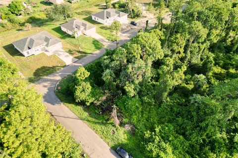 953 Lytle  St E, Lehigh Acres FL 33974