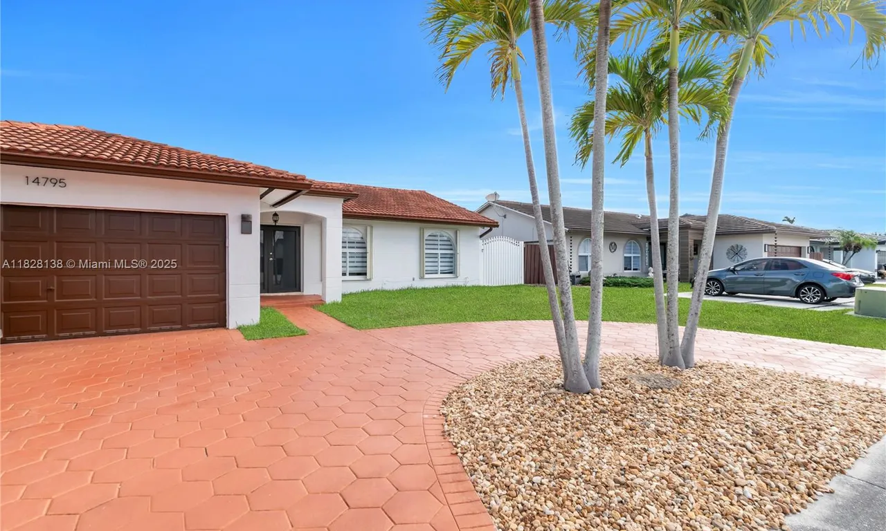14795 SW 174th St, Miami FL 33187